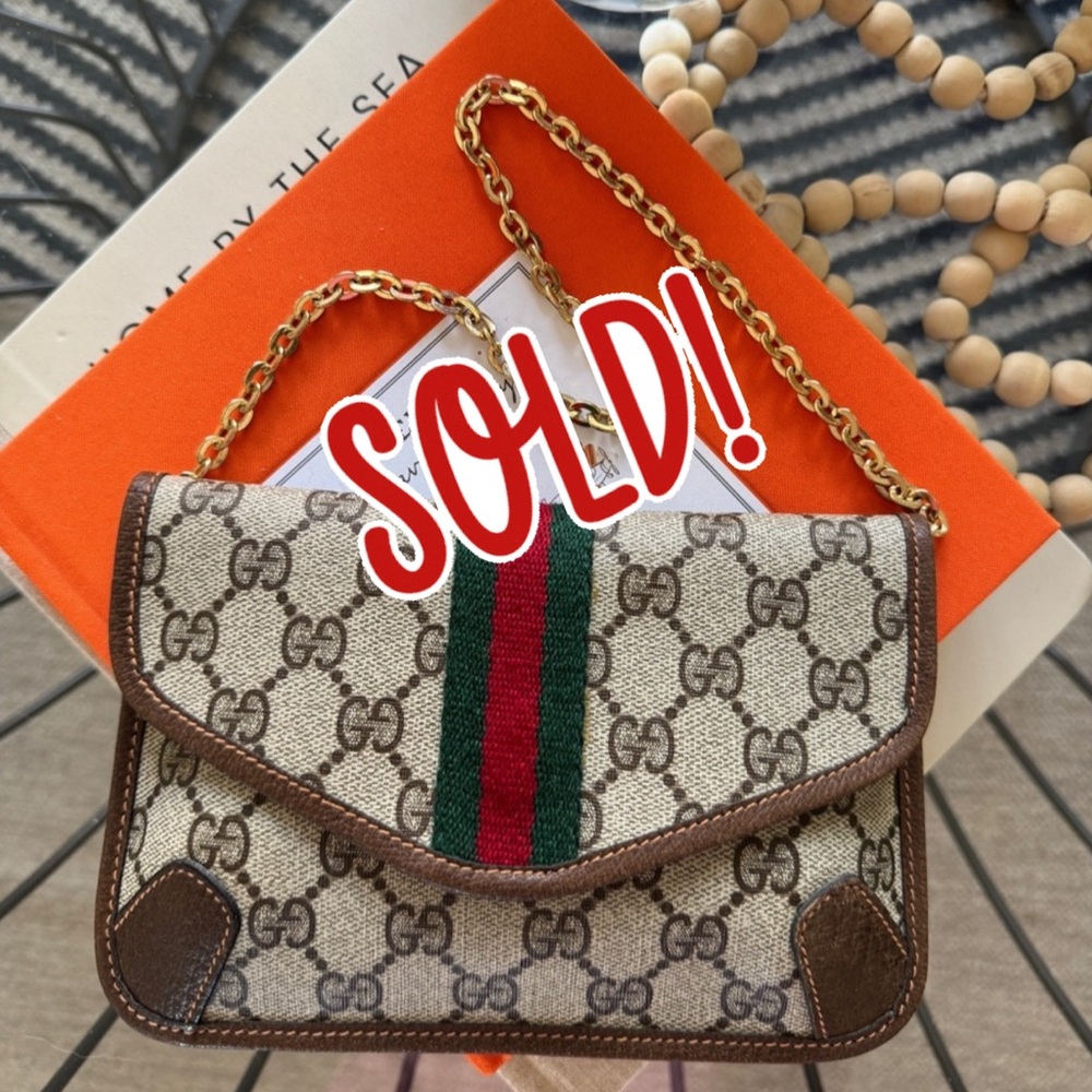 NEW GUCCI GG SUPREME Sherry Line Coated Canvas Pochette/Pouch. Never Worn.